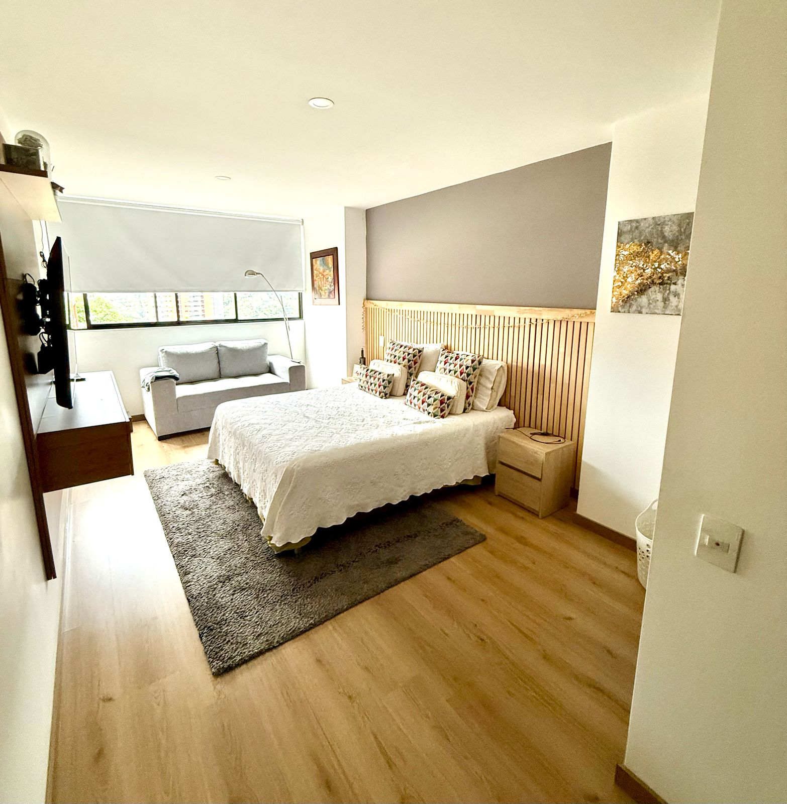 Apartamento en venta en Loma Del Chocho, Envigado · foto 4 de 11