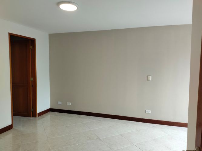 Apartamento de 3 alcobas en arriendo en El Poblado, Medellín, 125 m² · foto 7 de 15