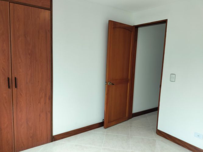 Apartamento de 3 alcobas en arriendo en El Poblado, Medellín, 125 m² · foto 8 de 15