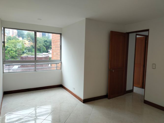 Apartamento de 3 alcobas en arriendo en El Poblado, Medellín, 125 m² · foto 12 de 15