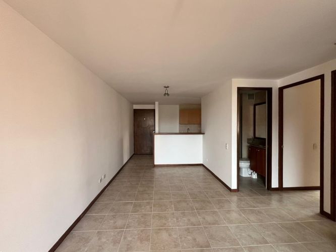 Apartamento de 2 alcobas en arriendo en Alejandría, Medellín, 60 m² · foto 2 de 11