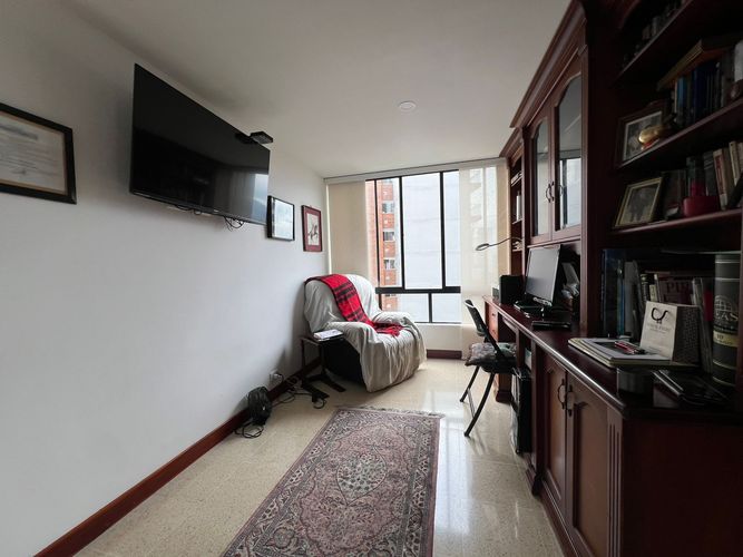 Apartamento de 3 alcobas en venta en Santa María De Los Ángeles, Medellín, 139 m² · foto 10 de 17