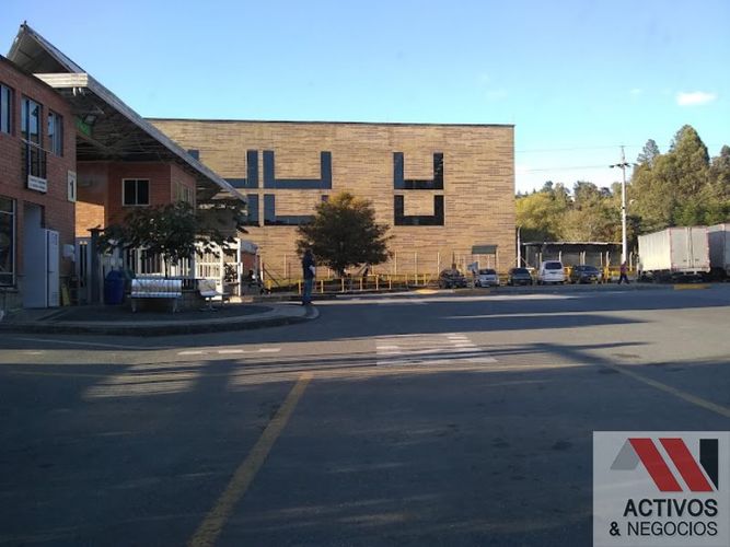 Bodega en arriendo en Zona Franca, Rionegro, 1923 m² · foto 5 de 11