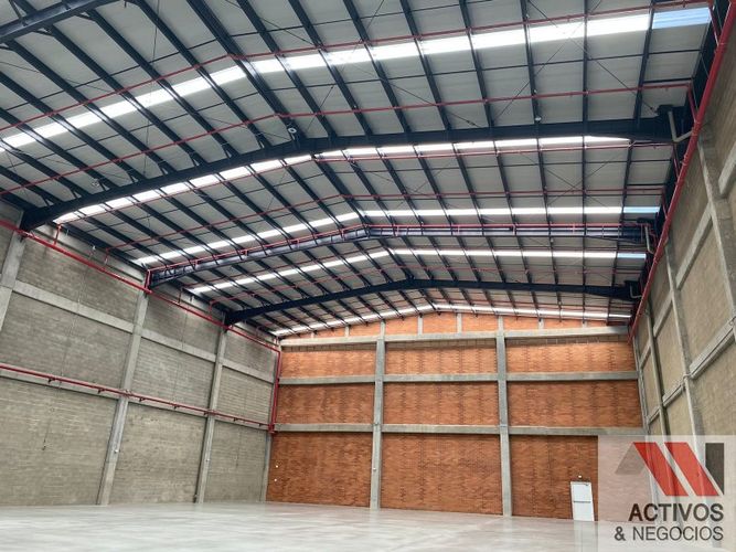 Bodega en arriendo en Zona Franca, Rionegro, 1923 m² · foto 7 de 11