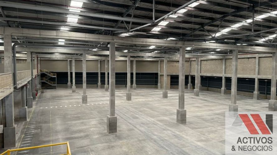 Bodega en arriendo en La Tablaza, La Estrella · foto 9 de 14