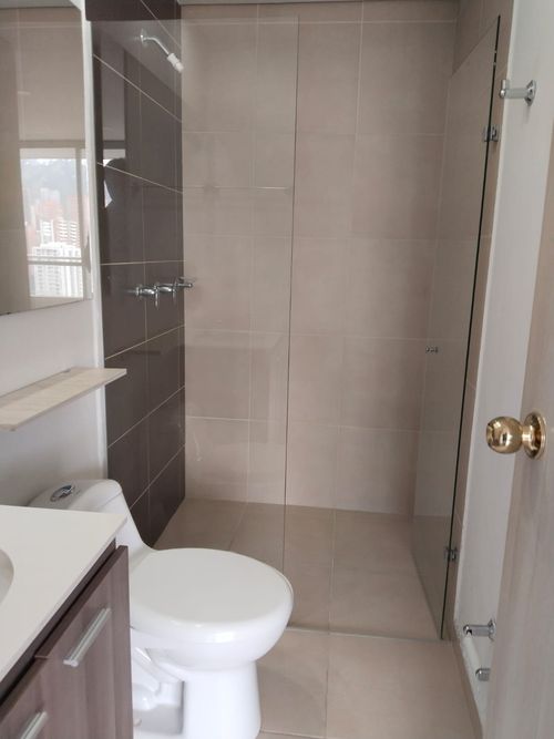 Apartamento en venta en Prados De Sabaneta, Sabaneta · foto 9 de 9