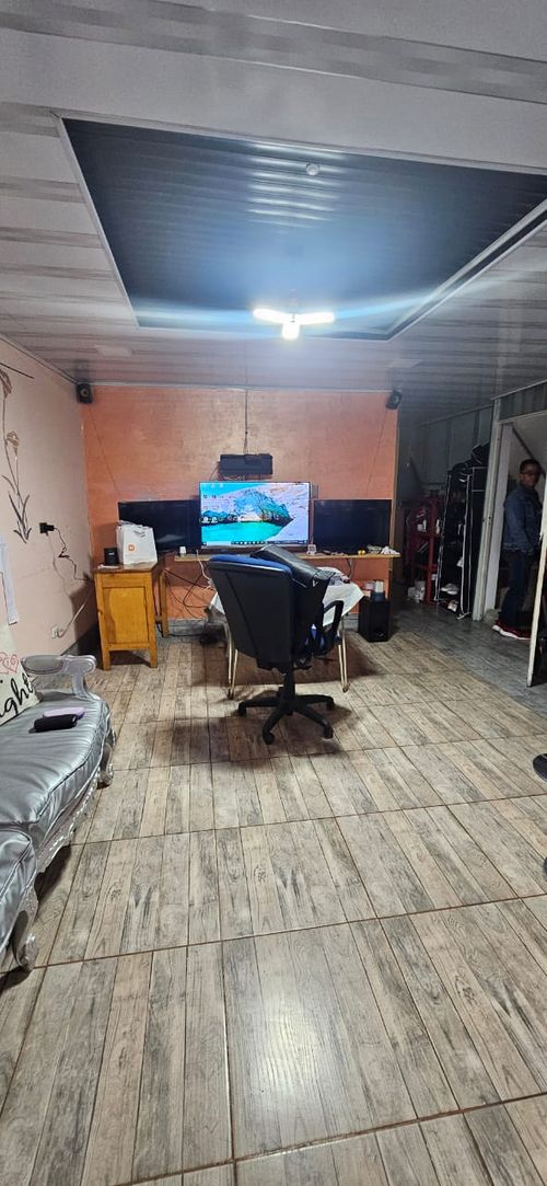 Casa de 6 alcobas en venta en Bosa La Paz, Bogotá, 224 m² · foto 4 de 24
