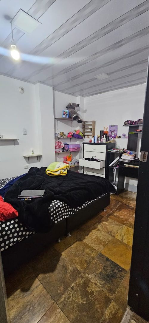 Casa de 6 alcobas en venta en Bosa La Paz, Bogotá, 224 m² · foto 10 de 24
