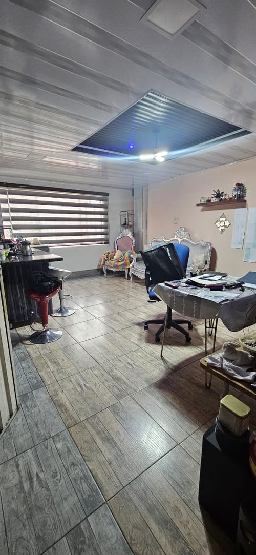 Casa de 6 alcobas en venta en Bosa La Paz, Bogotá, 224 m² · foto 11 de 24