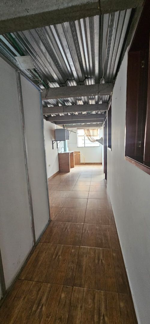 Casa de 6 alcobas en venta en Bosa La Paz, Bogotá, 224 m² · foto 13 de 24
