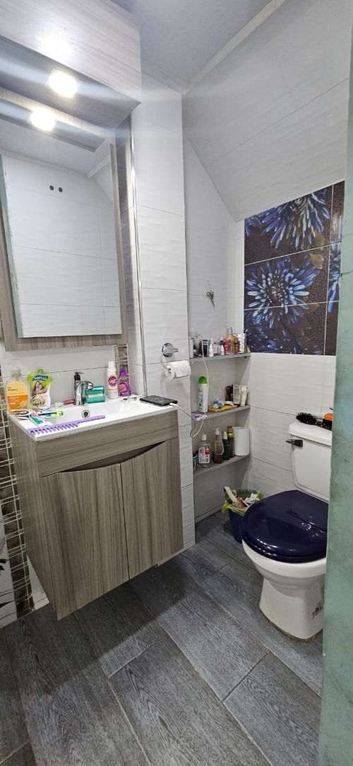 Casa de 6 alcobas en venta en Bosa La Paz, Bogotá, 224 m² · foto 15 de 24