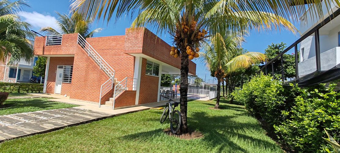 Casa de 4 alcobas en venta en Las Mercedes, Jamundí, 225 m² · foto 3 de 24
