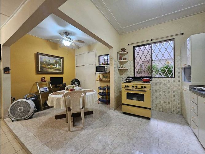 Casa de 3 alcobas en venta en Paraiso, Barranquilla, 180 m² · foto 11 de 20