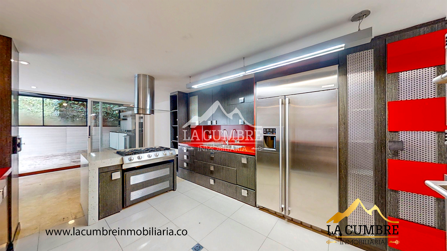 Casa de 4 alcobas en arriendo en San Lucas, Medellín, 237 m² · foto 7 de 22