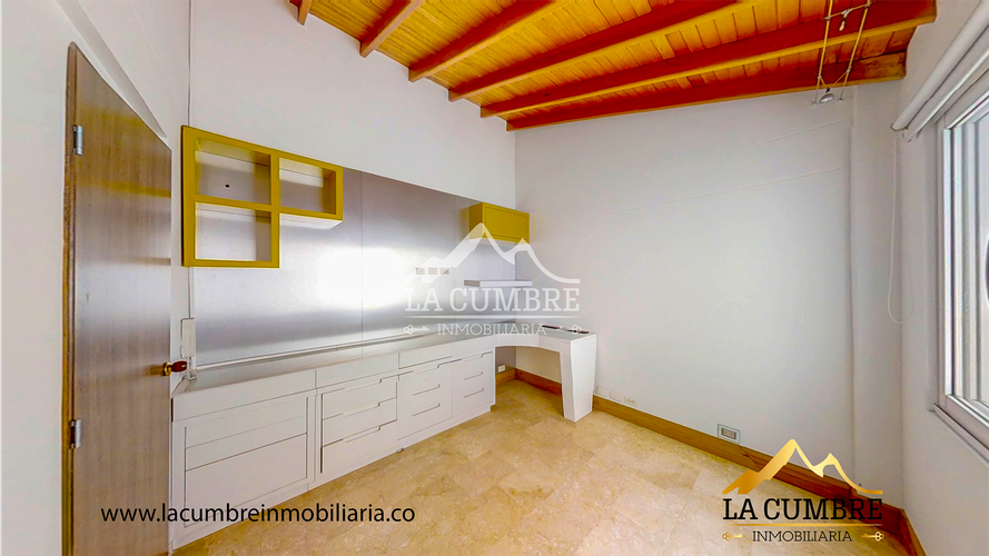 Casa de 4 alcobas en arriendo en San Lucas, Medellín, 237 m² · foto 18 de 22
