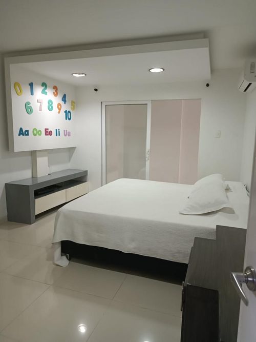 Casa de 4 alcobas en venta en Villa Santos, Barranquilla, 583 m² · foto 14 de 24