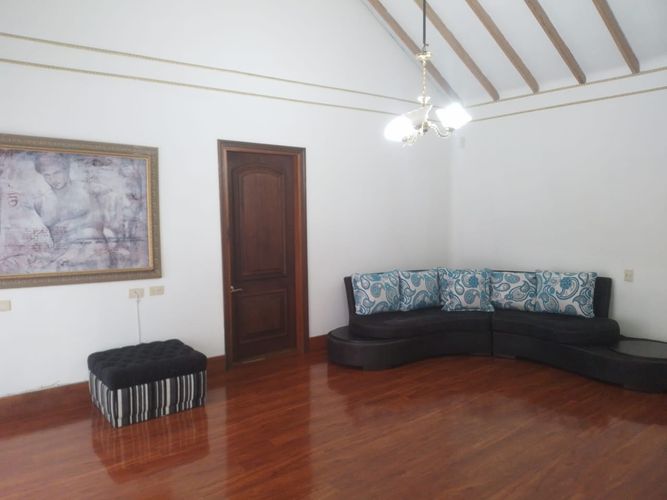 Oficina en arriendo en El Poblado, Medellín, 200 m² · foto 3 de 20