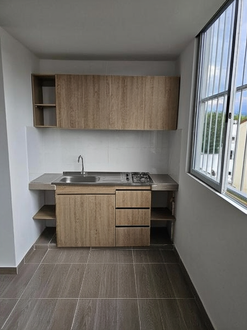 Edificio en venta en El Guabal, Cali, 670 m² · foto 7 de 18