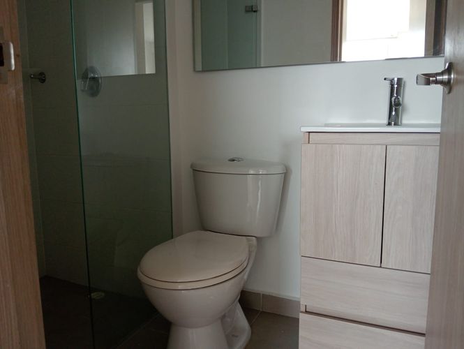 Apartamento de 3 alcobas en venta en La America, Medellín, 77 m² · foto 13 de 15