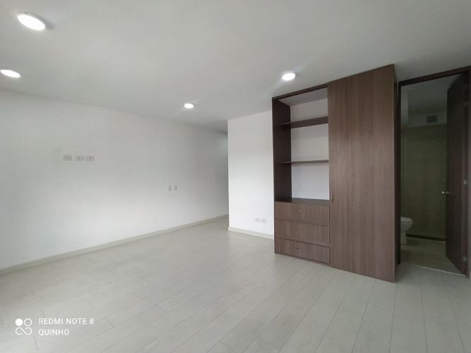 Apartaestudio en venta en Santa Teresa, Bogotá, 37 m² · foto 6 de 19