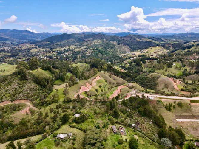 Lote en venta en Pantanillo, El Retiro, 20212 m² · foto 3 de 14