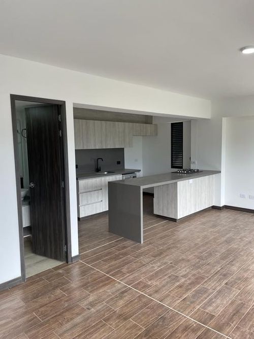 Apartamento de 2 alcobas en venta en Pantanillo, El Retiro, 62 m² · foto 6 de 16