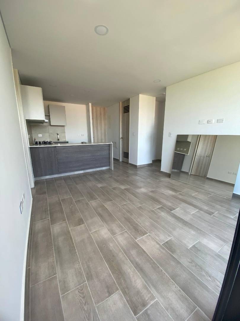 Apartamento en venta en Cr.La Castellana, Barranquilla · foto 3 de 10
