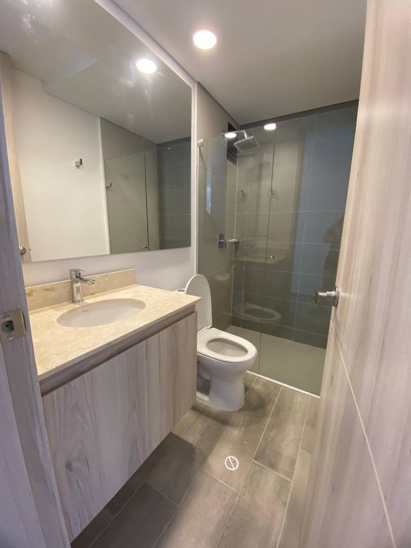 Apartamento en venta en Cr.La Castellana, Barranquilla · foto 6 de 10