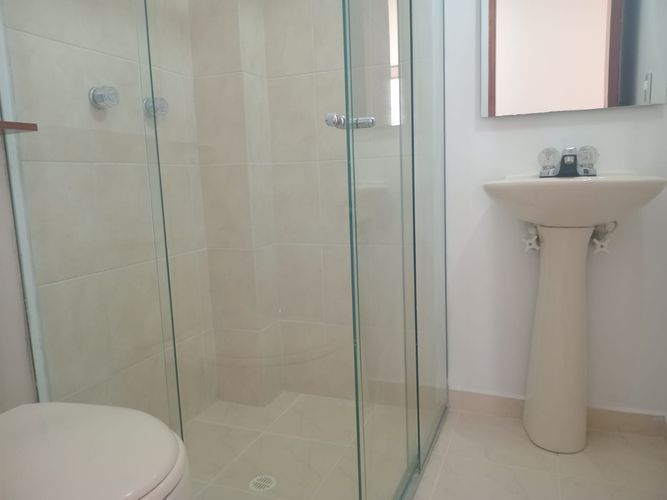 Apartamento de 2 alcobas en arriendo en Castropol, Medellín, 68 m² · foto 14 de 16
