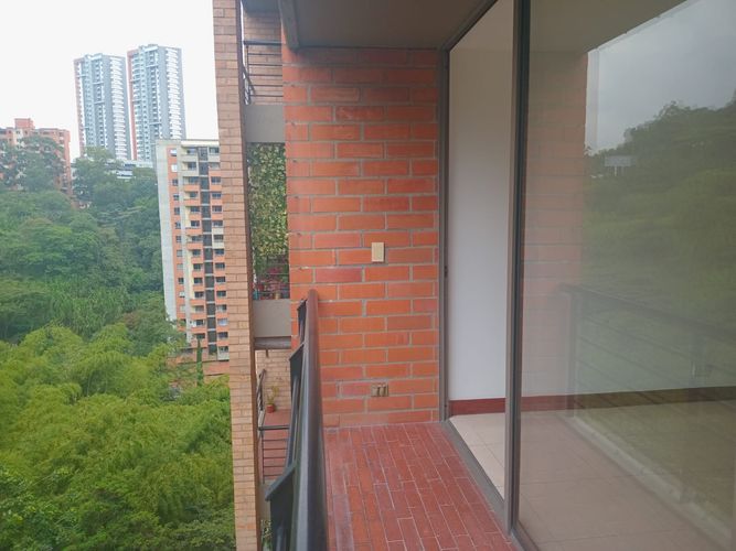 Apartamento de 2 alcobas en arriendo en Castropol, Medellín, 68 m² · foto 16 de 16