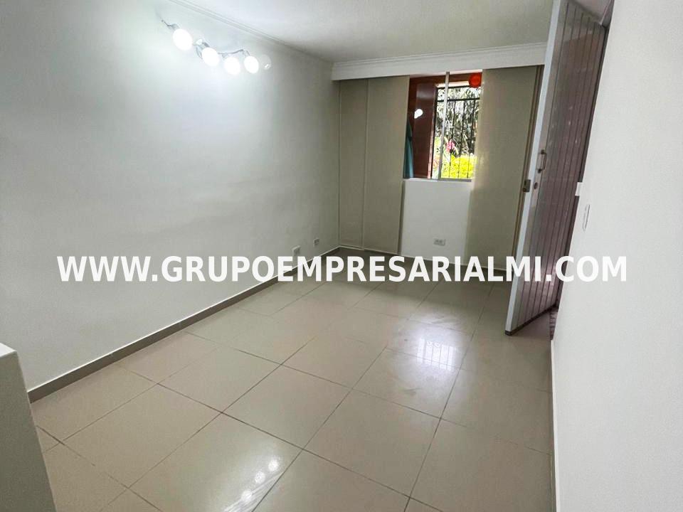 Apartaestudio en venta en Robledo, Medellín 4