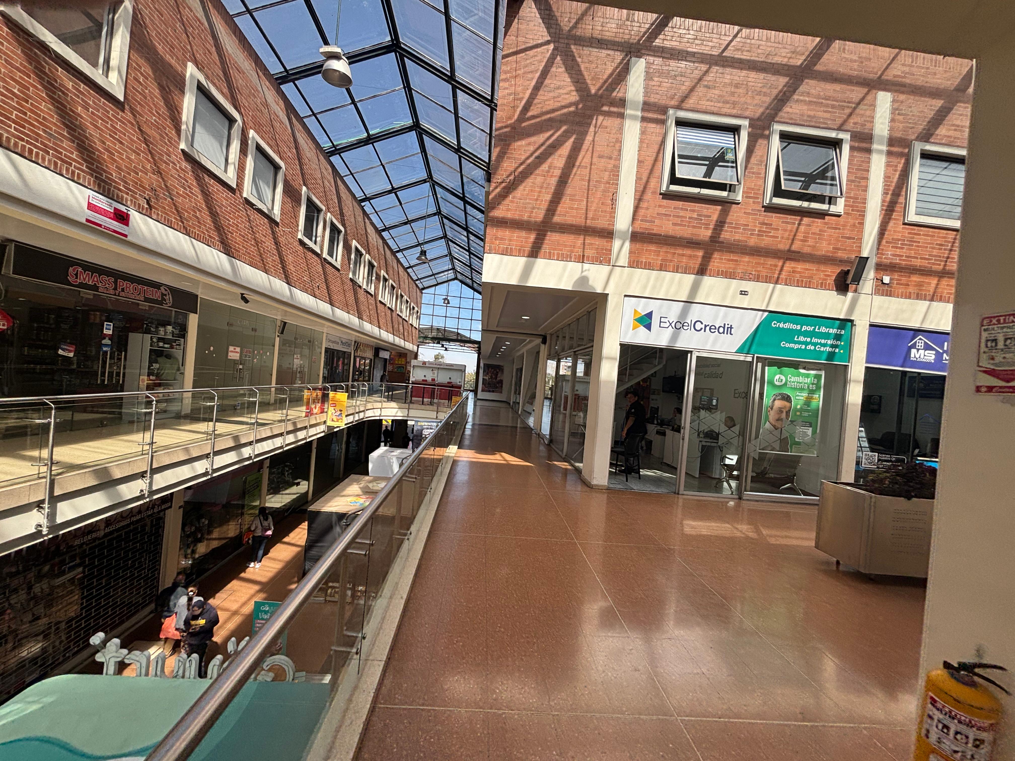 Local en Venta en Suba, Bogotá - Miniatura 2