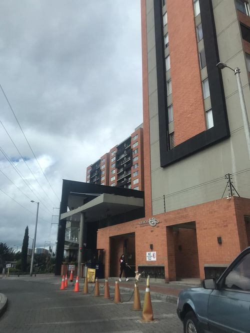 Apartamento de 2 alcobas en arriendo en La Igualdad, Bogotá, 67 m² · foto 2 de 20