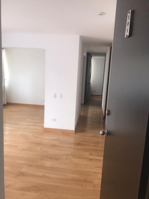Apartamento de 2 alcobas en arriendo en La Igualdad, Bogotá, 67 m² · foto 3 de 20