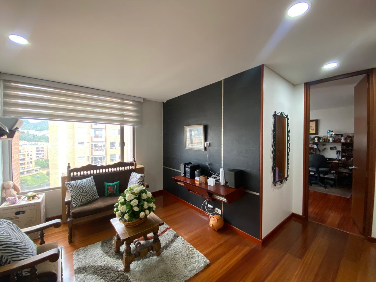 Apartamento en venta en Gratamira, Bogotá · foto 7 de 23