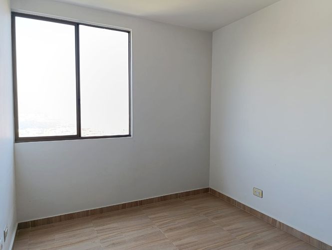 Apartamento de 3 alcobas en arriendo en El Poblado, Medellín, 78 m² · foto 15 de 18