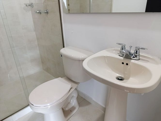 Apartamento de 3 alcobas en arriendo en El Poblado, Medellín, 78 m² · foto 17 de 18