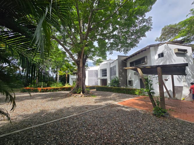 Casa de 9 alcobas en venta en Piamonte, Girardot, 600 m² · foto 6 de 24