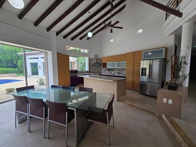 Casa de 9 alcobas en venta en Piamonte, Girardot, 600 m² · foto 19 de 24