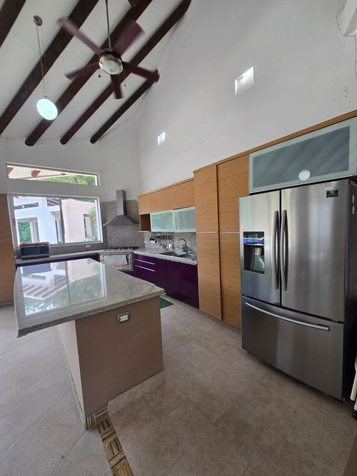 Casa de 9 alcobas en venta en Piamonte, Girardot, 600 m² · foto 20 de 24