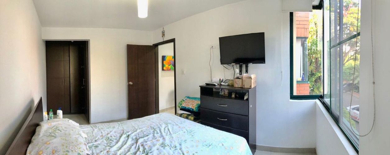 Casa de 4 alcobas en venta en La Flora, Cali · foto 9 de 10