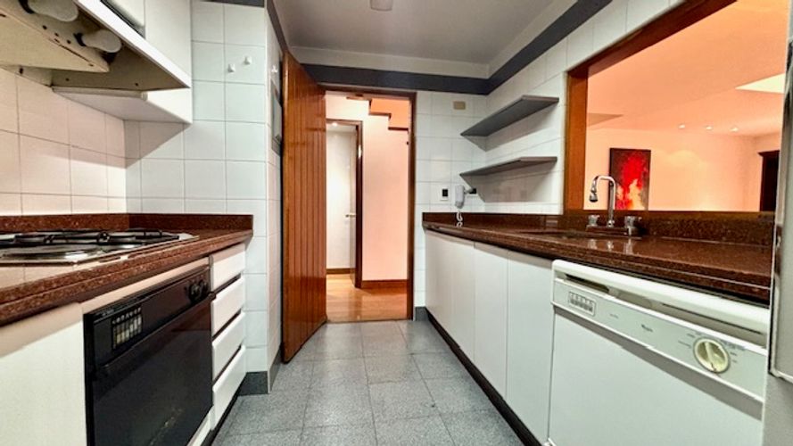 Apartamento de 1 alcoba en venta en Chicó Reservado, Bogotá, 137 m² · foto 8 de 24
