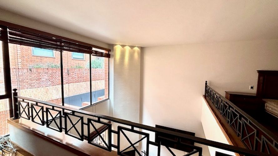 Apartamento de 1 alcoba en venta en Chicó Reservado, Bogotá, 137 m² · foto 23 de 24