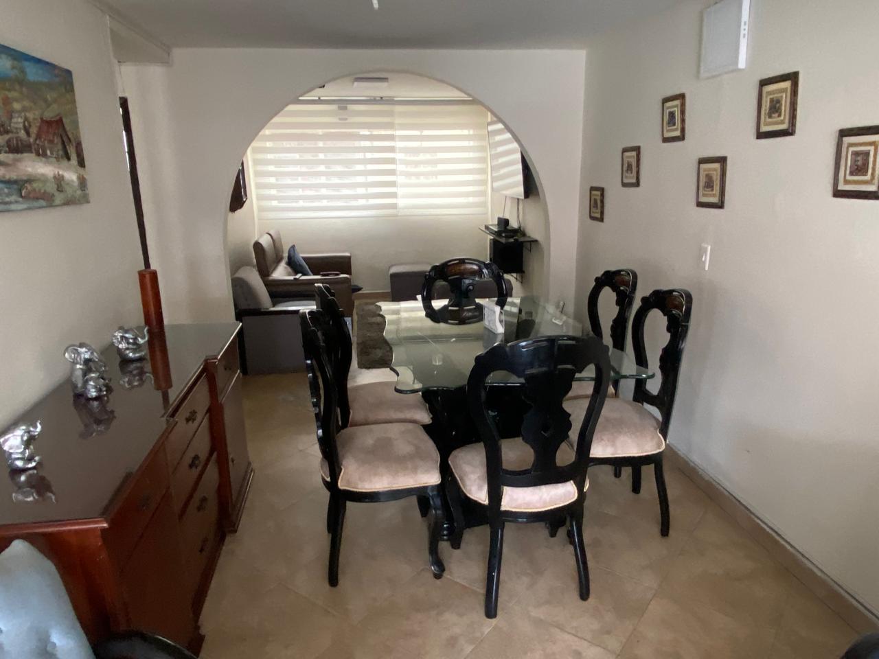 Casa en venta en La Estrada, Bogotá · foto 3 de 24