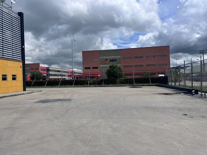 Bodega en arriendo en Siberia, Cota, 2496 m² · foto 15 de 20