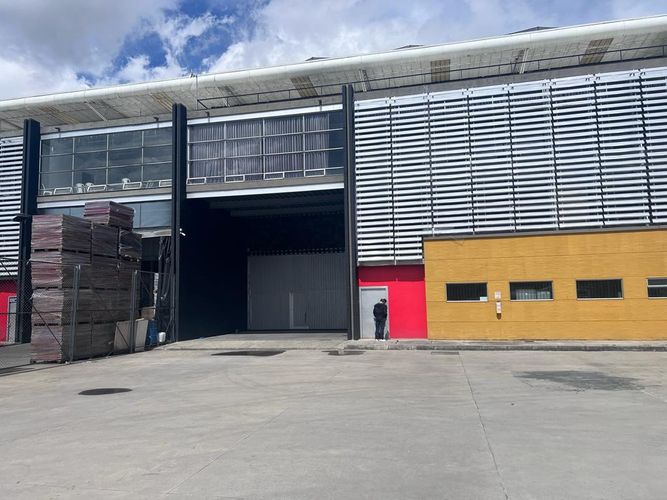 Bodega en arriendo en Siberia, Cota, 2496 m² · foto 16 de 20