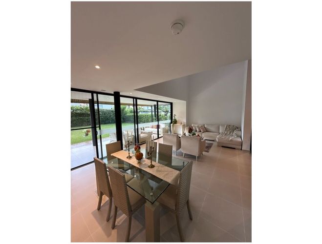 Casa de 3 alcobas en venta en Pance, Cali, 303 m² · foto 6 de 24