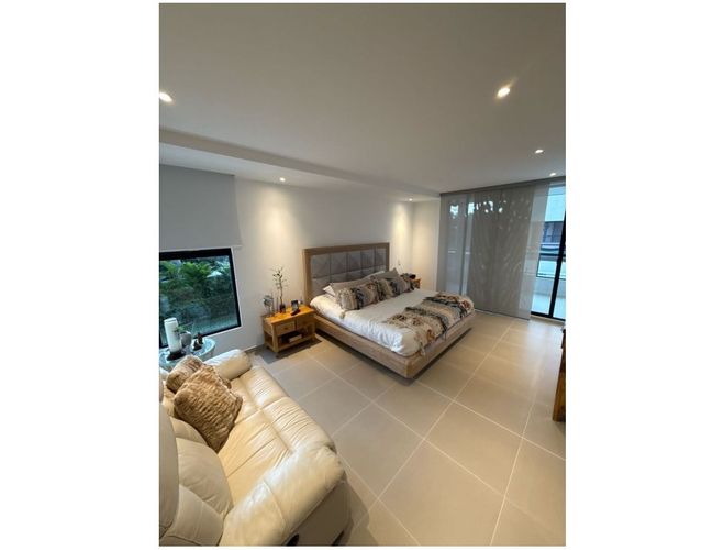 Casa de 3 alcobas en venta en Pance, Cali, 303 m² · foto 21 de 24