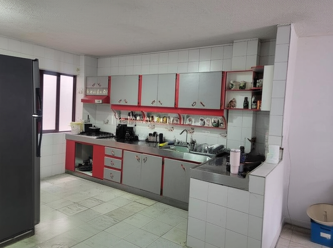 Casa de 8 alcobas en venta en Los Cambulos, Cali, 550 m² · foto 9 de 20