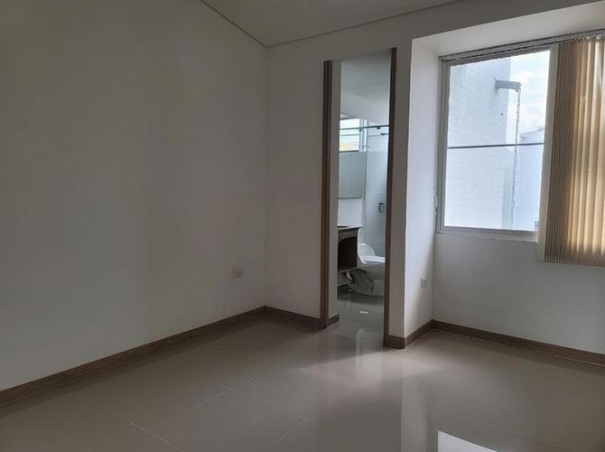 Casa de 4 alcobas en venta en El Castillo, Jamundí, 167 m² · foto 15 de 19